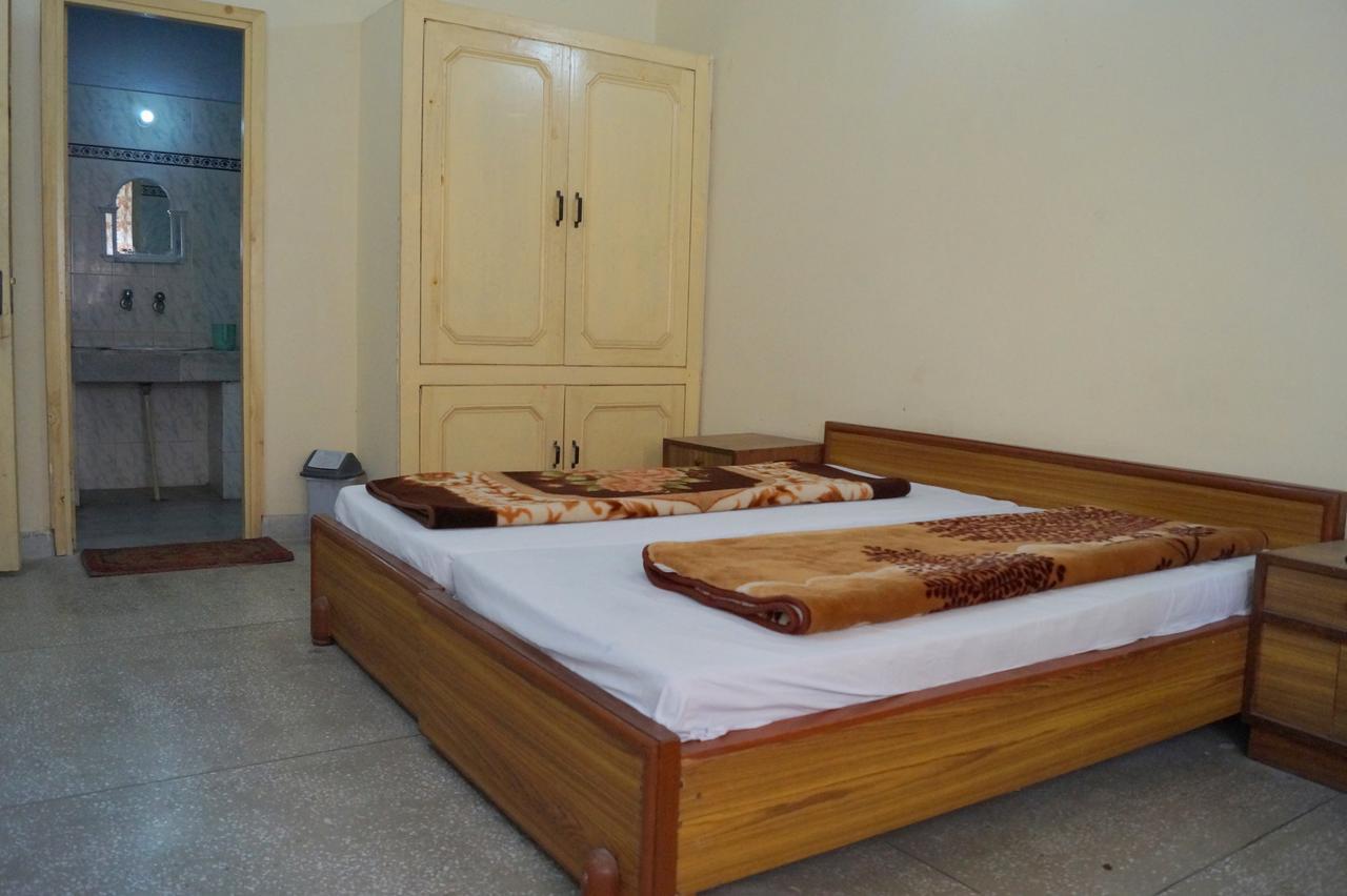 Hotel Uday Palace Pipalkoti Exterior photo